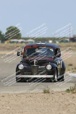 media/Sep-28-2025-24 Hours of Lemons (Sun) [[5dfe0e5f6e]]/11am (Cotton Corners)/